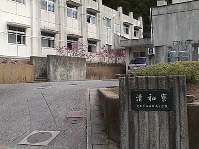 ���a���@��